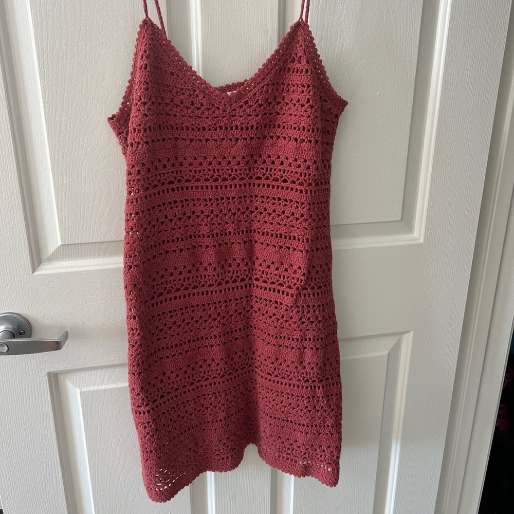Absolutely stunning & flattering crochet dress from Sezane!